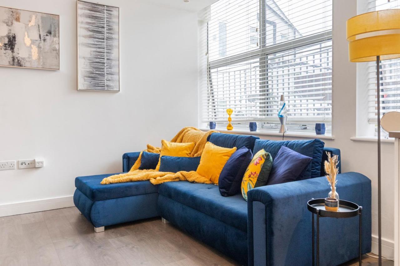 Modern Flat In Central Golders Green London Bagian luar foto