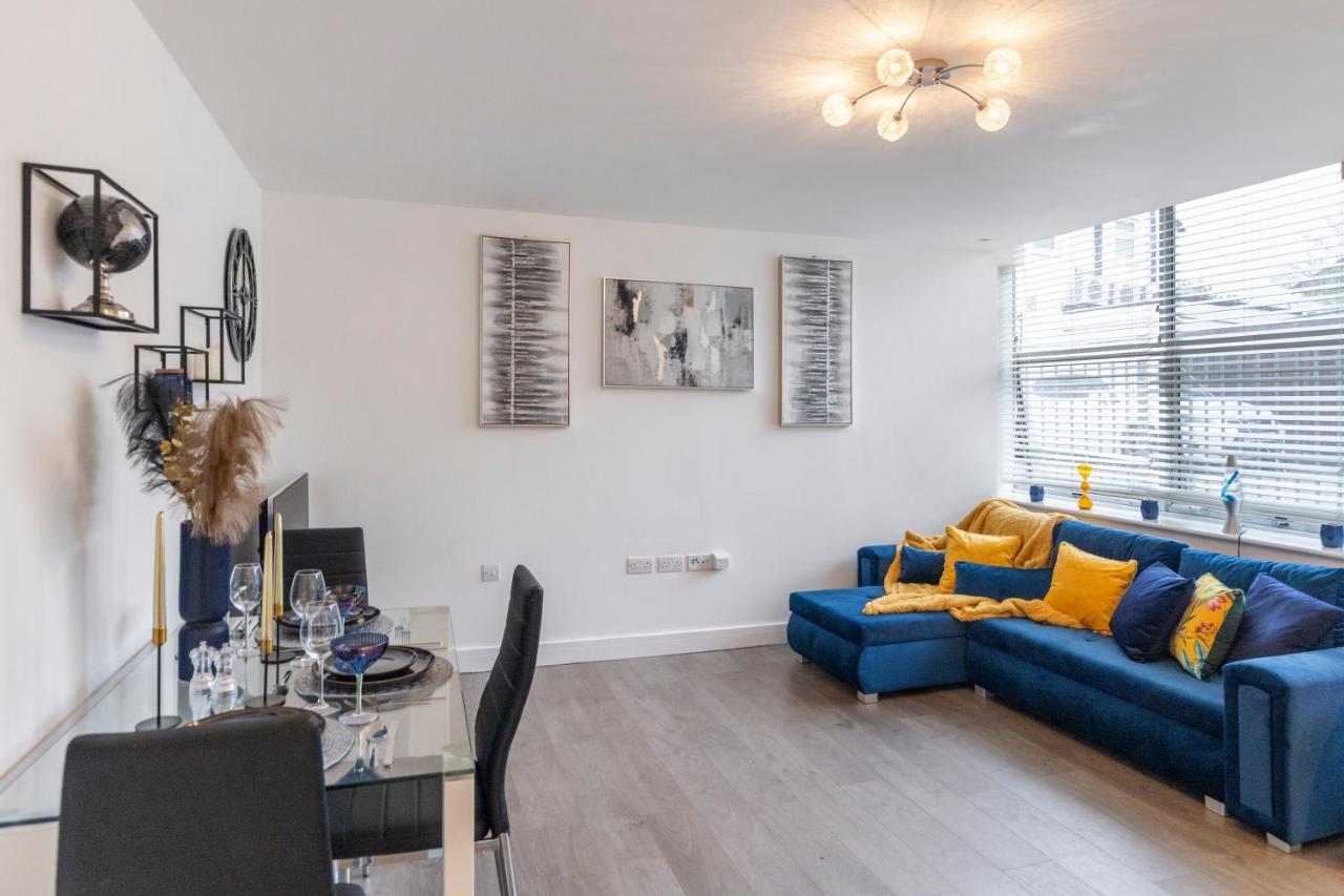Modern Flat In Central Golders Green London Bagian luar foto