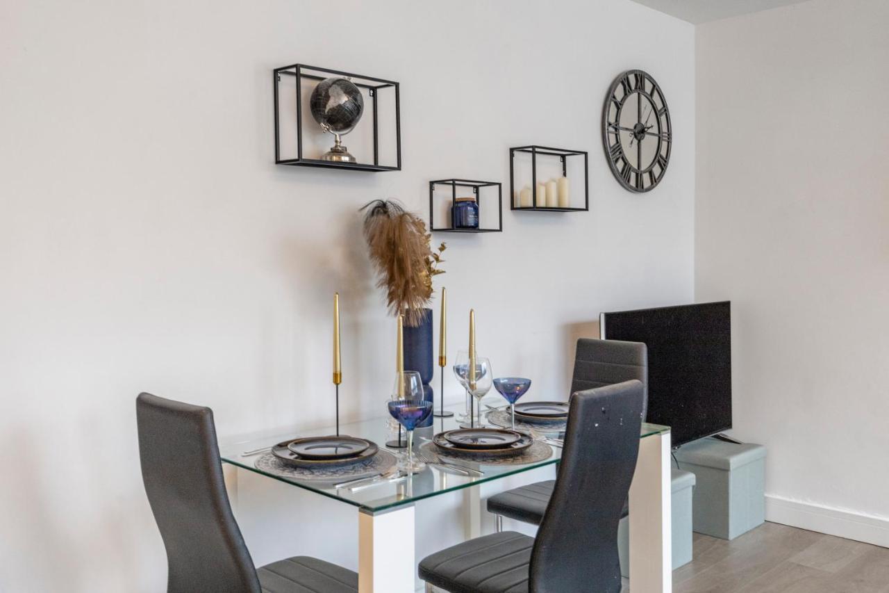 Modern Flat In Central Golders Green London Bagian luar foto