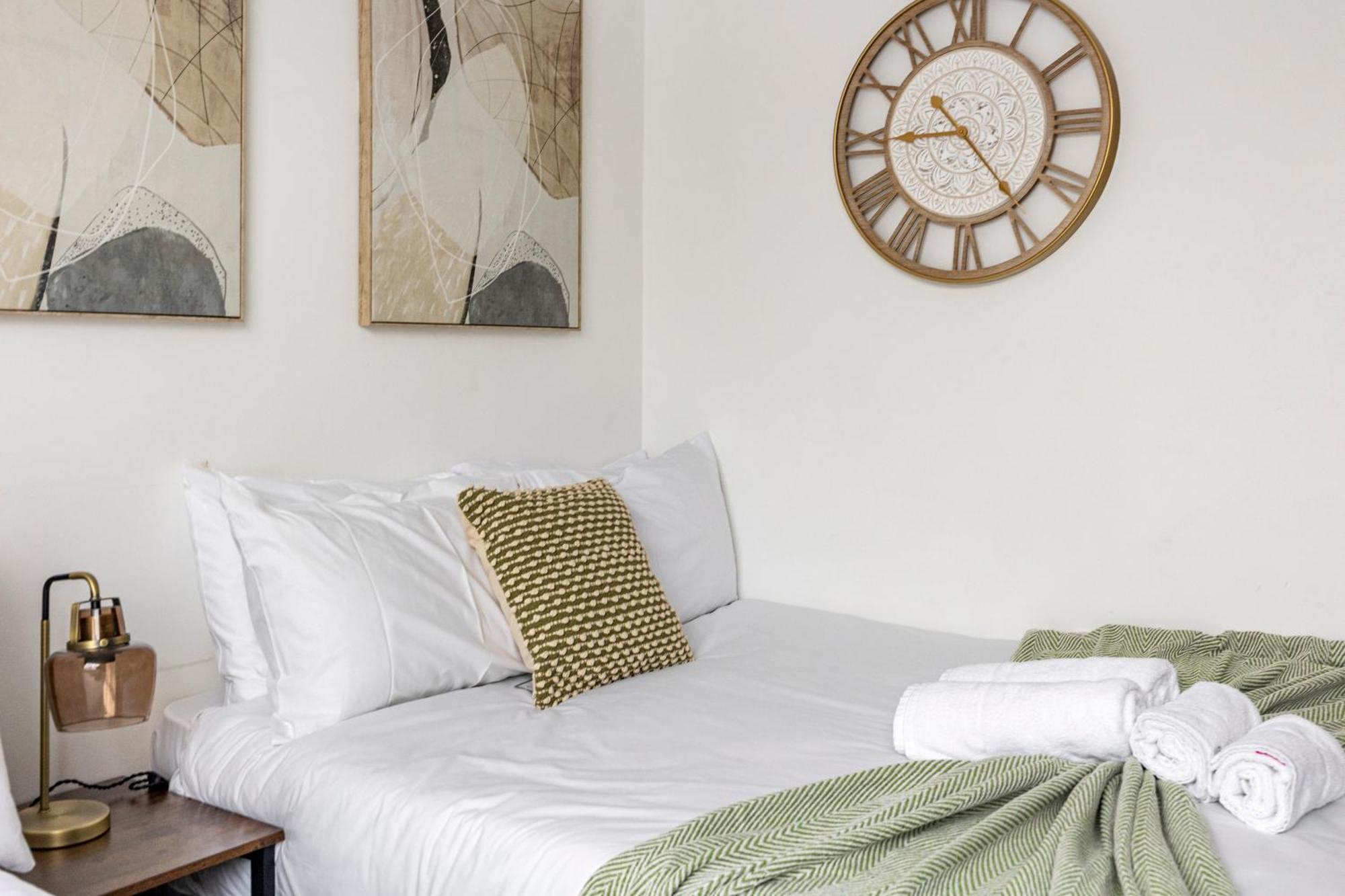 Modern Flat In Central Golders Green London Bagian luar foto